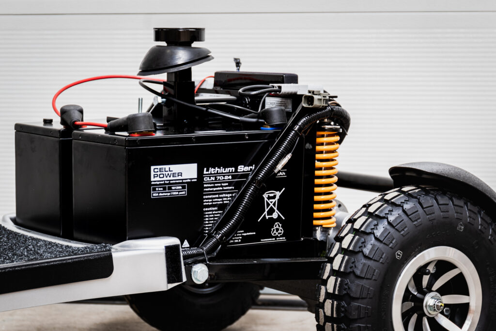 Batteries for motive applications - Scootmobiel met Cellpower accu