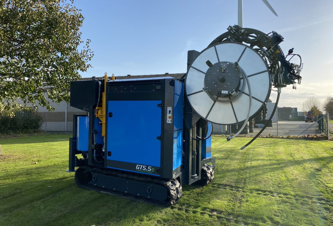 Intercel Rave Gomutec ontwerpt elektrische grout-machine met op maat gemaakte accu's ...