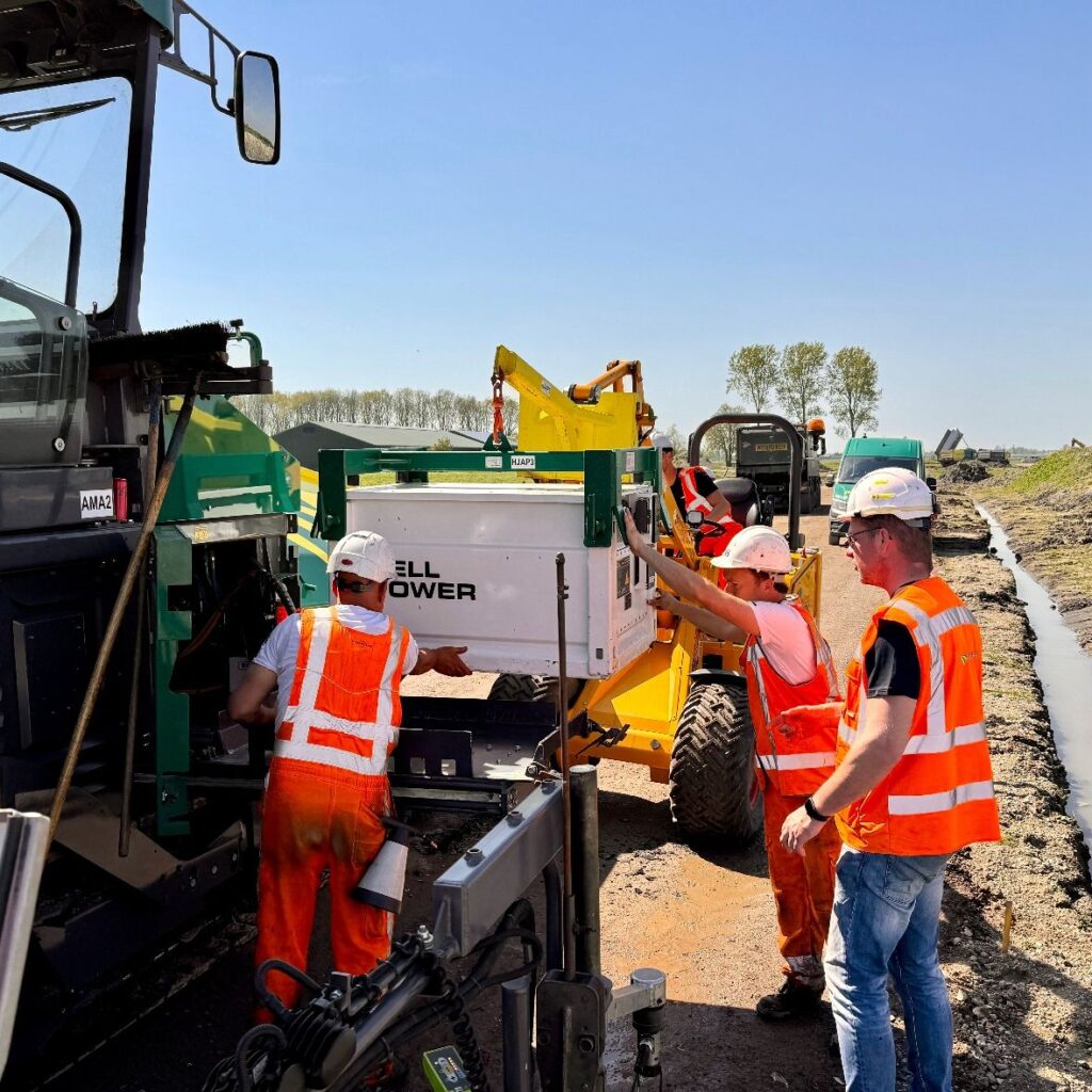 Asphalt set electrified | Intercel